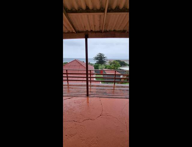 2 BEDROOM APARTMENT FOR SALE IN HIBBERDENE